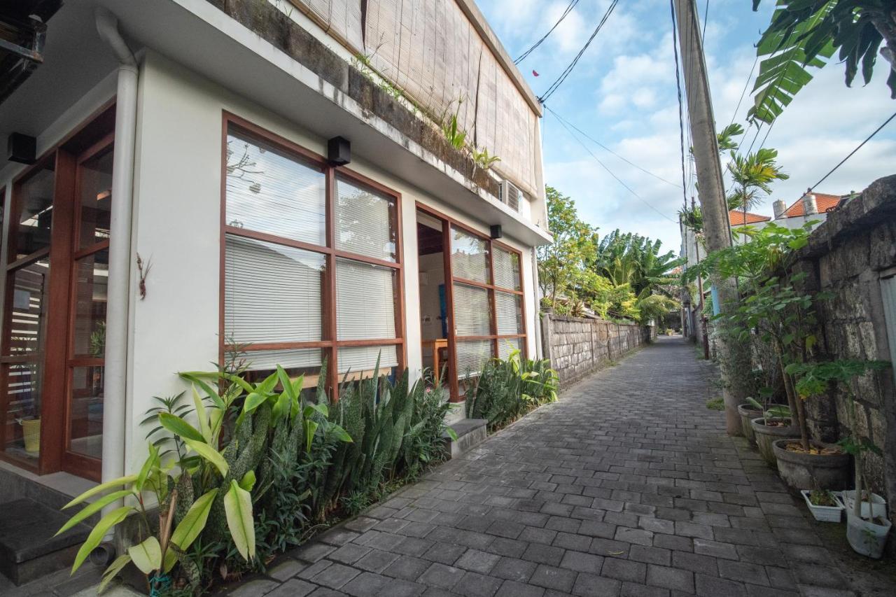 House Of Michella - Modern, Quiet & Central Hotel Sanur  Exterior photo